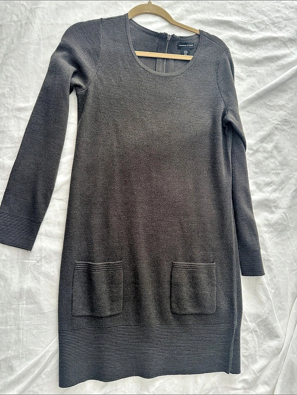 Adrienne Vittadini Long Sleeve Knit Dress in Gray Size Medium Like New